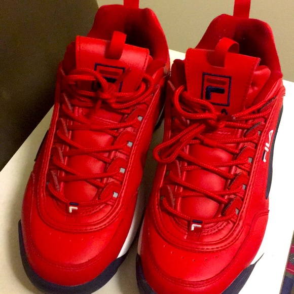 Filas - Picture 2 of 5